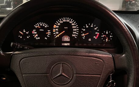 Mercedes-Benz S-Класс, 1997 год, 1 800 000 рублей, 10 фотография