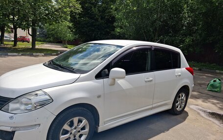 Nissan Tiida, 2011 год, 600 000 рублей, 2 фотография