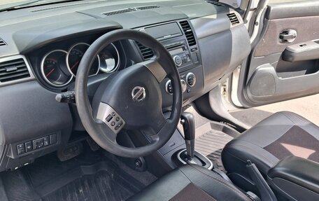 Nissan Tiida, 2011 год, 600 000 рублей, 8 фотография