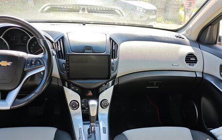 Chevrolet Cruze II, 2013 год, 800 000 рублей, 6 фотография