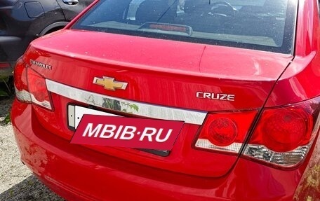 Chevrolet Cruze II, 2013 год, 800 000 рублей, 3 фотография
