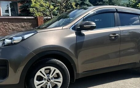 KIA Sportage IV рестайлинг, 2018 год, 1 790 000 рублей, 4 фотография