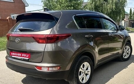 KIA Sportage IV рестайлинг, 2018 год, 1 790 000 рублей, 6 фотография