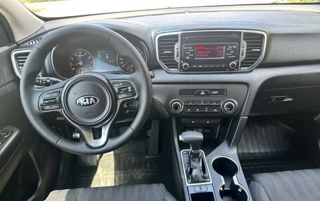 KIA Sportage IV рестайлинг, 2018 год, 1 790 000 рублей, 9 фотография