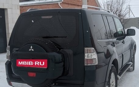 Mitsubishi Pajero IV, 2007 год, 1 300 000 рублей, 14 фотография