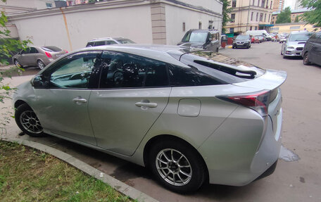 Toyota Prius IV XW50, 2017 год, 1 600 000 рублей, 15 фотография