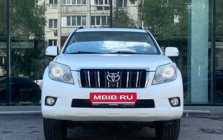 Toyota Land Cruiser Prado 150 рестайлинг 2, 2011 год, 2 500 000 рублей, 2 фотография