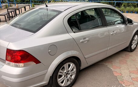 Opel Astra H, 2010 год, 700 000 рублей, 3 фотография