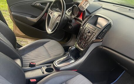 Opel Astra J, 2013 год, 890 000 рублей, 3 фотография
