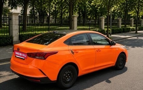 Hyundai Solaris II рестайлинг, 2021 год, 1 590 000 рублей, 6 фотография