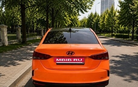 Hyundai Solaris II рестайлинг, 2021 год, 1 590 000 рублей, 4 фотография