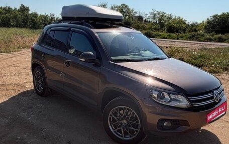 Volkswagen Tiguan I, 2014 год, 1 700 000 рублей, 2 фотография
