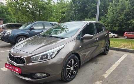 KIA cee'd III, 2015 год, 1 230 000 рублей, 2 фотография