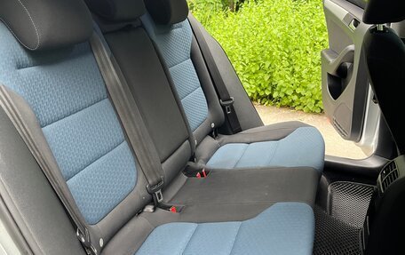 Volkswagen Jetta VI, 2013 год, 930 000 рублей, 20 фотография