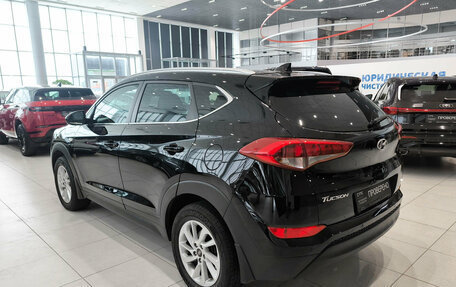 Hyundai Tucson III, 2018 год, 2 550 000 рублей, 8 фотография