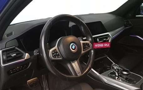 BMW 3 серия, 2019 год, 3 359 000 рублей, 8 фотография
