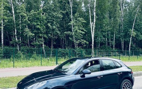 Porsche Macan I рестайлинг, 2017 год, 4 500 000 рублей, 3 фотография