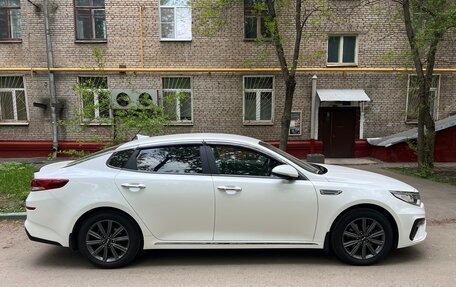 KIA Optima IV, 2019 год, 1 950 000 рублей, 3 фотография