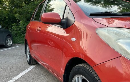 Toyota Yaris III рестайлинг, 2006 год, 460 000 рублей, 6 фотография