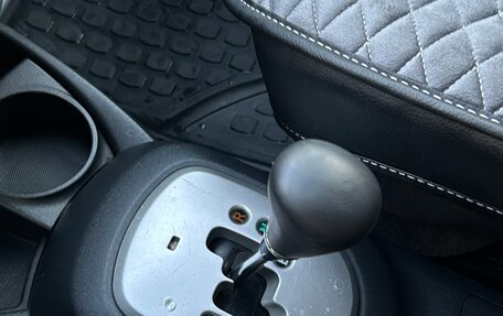 Toyota Yaris III рестайлинг, 2006 год, 460 000 рублей, 10 фотография