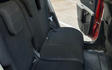 Toyota Yaris III рестайлинг, 2006 год, 460 000 рублей, 14 фотография
