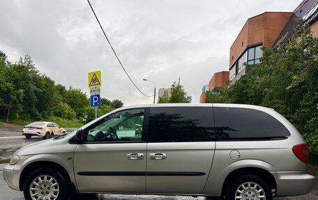 Chrysler Voyager IV, 2003 год, 680 000 рублей, 4 фотография