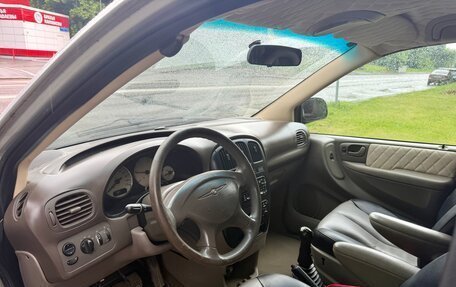 Chrysler Voyager IV, 2003 год, 680 000 рублей, 23 фотография
