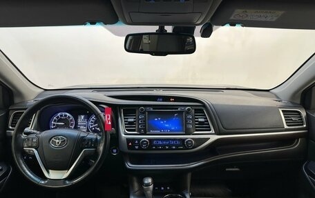 Toyota Highlander III, 2013 год, 2 930 000 рублей, 5 фотография