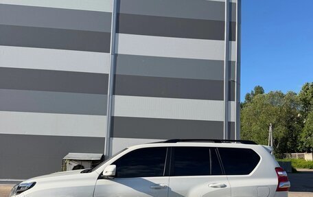 Toyota Land Cruiser Prado 150 рестайлинг 2, 2014 год, 4 600 000 рублей, 4 фотография