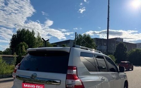 Toyota Land Cruiser Prado 150 рестайлинг 2, 2014 год, 4 600 000 рублей, 7 фотография