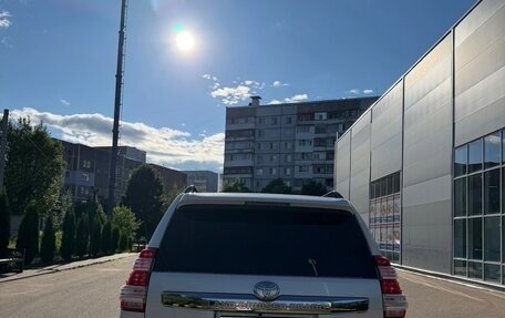 Toyota Land Cruiser Prado 150 рестайлинг 2, 2014 год, 4 600 000 рублей, 6 фотография