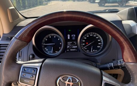 Toyota Land Cruiser Prado 150 рестайлинг 2, 2014 год, 4 600 000 рублей, 27 фотография