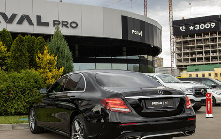 Mercedes-Benz E-Класс, 2019 год, 3 628 000 рублей, 6 фотография