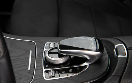 Mercedes-Benz E-Класс, 2019 год, 3 628 000 рублей, 23 фотография