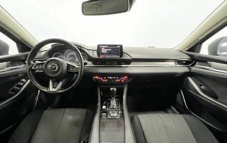 Mazda 6, 2019 год, 2 210 000 рублей, 14 фотография