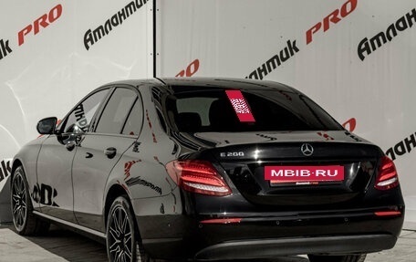 Mercedes-Benz E-Класс, 2016 год, 2 480 000 рублей, 4 фотография