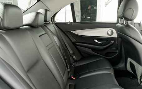 Mercedes-Benz E-Класс, 2016 год, 2 480 000 рублей, 23 фотография