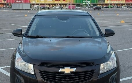 Chevrolet Cruze II, 2013 год, 780 000 рублей, 3 фотография