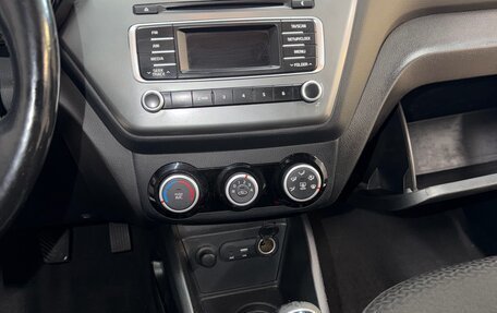 KIA Rio III рестайлинг, 2017 год, 980 000 рублей, 14 фотография