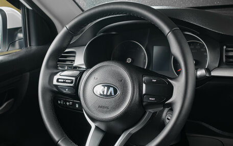 KIA Rio IV, 2018 год, 1 049 000 рублей, 12 фотография