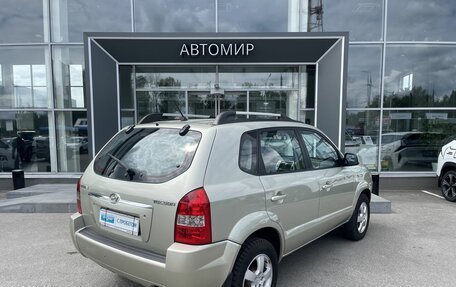 Hyundai Tucson III, 2006 год, 895 000 рублей, 4 фотография