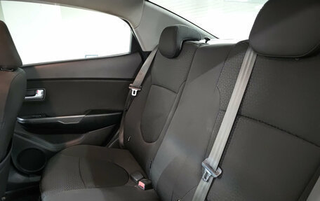 KIA Rio III рестайлинг, 2012 год, 685 000 рублей, 16 фотография