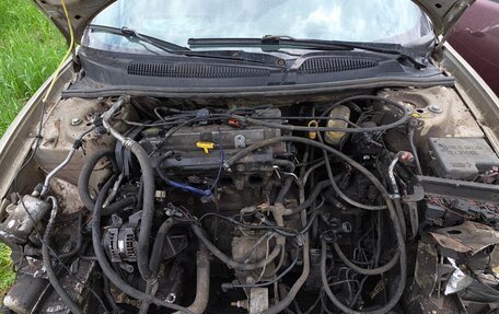 Dodge Stratus II, 2004 год, 100 000 рублей, 2 фотография