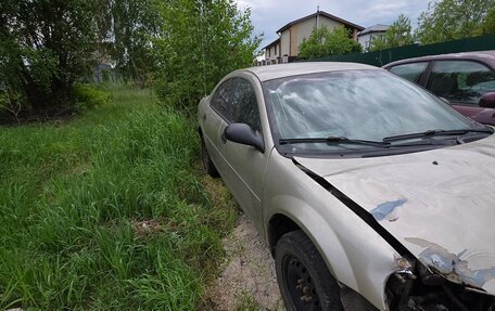 Dodge Stratus II, 2004 год, 100 000 рублей, 3 фотография
