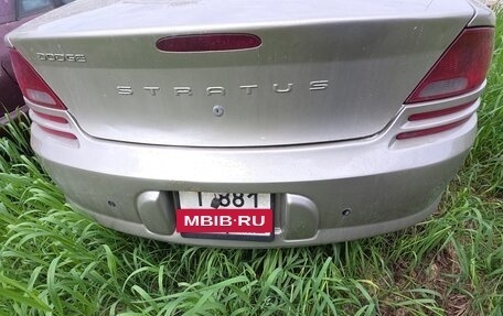 Dodge Stratus II, 2004 год, 100 000 рублей, 7 фотография