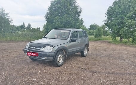 Chevrolet Niva I рестайлинг, 2005 год, 210 000 рублей, 1 фотография