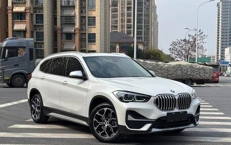 BMW X1, 2022 год, 2 010 001 рублей, 1 фотография