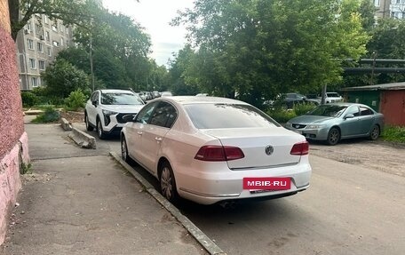 Volkswagen Passat B7, 2013 год, 835 000 рублей, 4 фотография