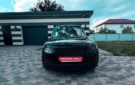 Land Rover Range Rover IV рестайлинг, 2020 год, 9 000 000 рублей, 3 фотография