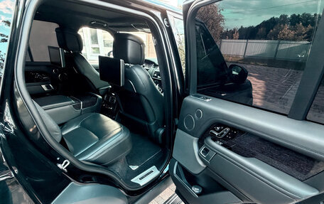 Land Rover Range Rover IV рестайлинг, 2020 год, 9 000 000 рублей, 26 фотография
